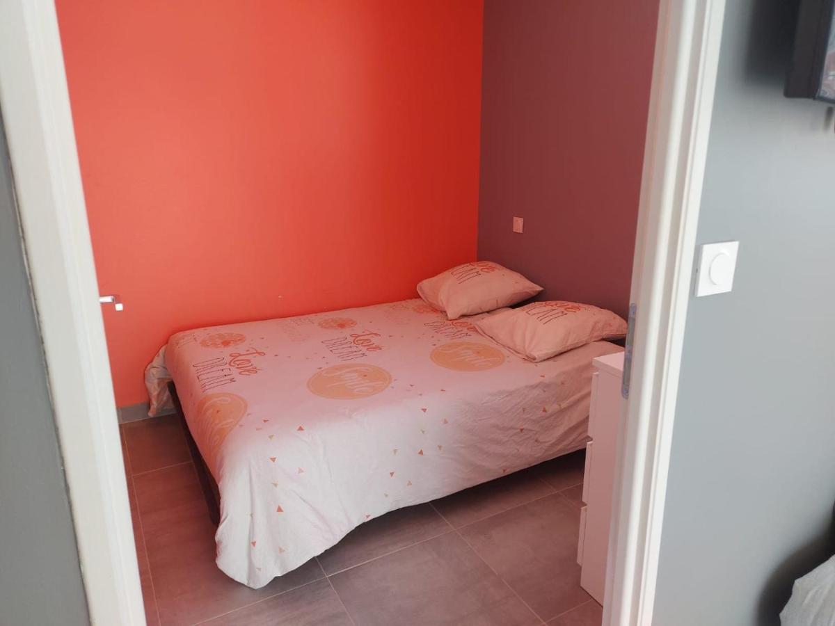 Les Gites De Yayou Pézenas Kültér fotó